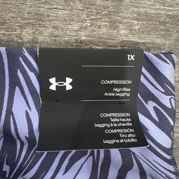 UNDER ARMOUR Compression High Rise Ankle Leggings 1X NEW NWT - Picture 4 of 5